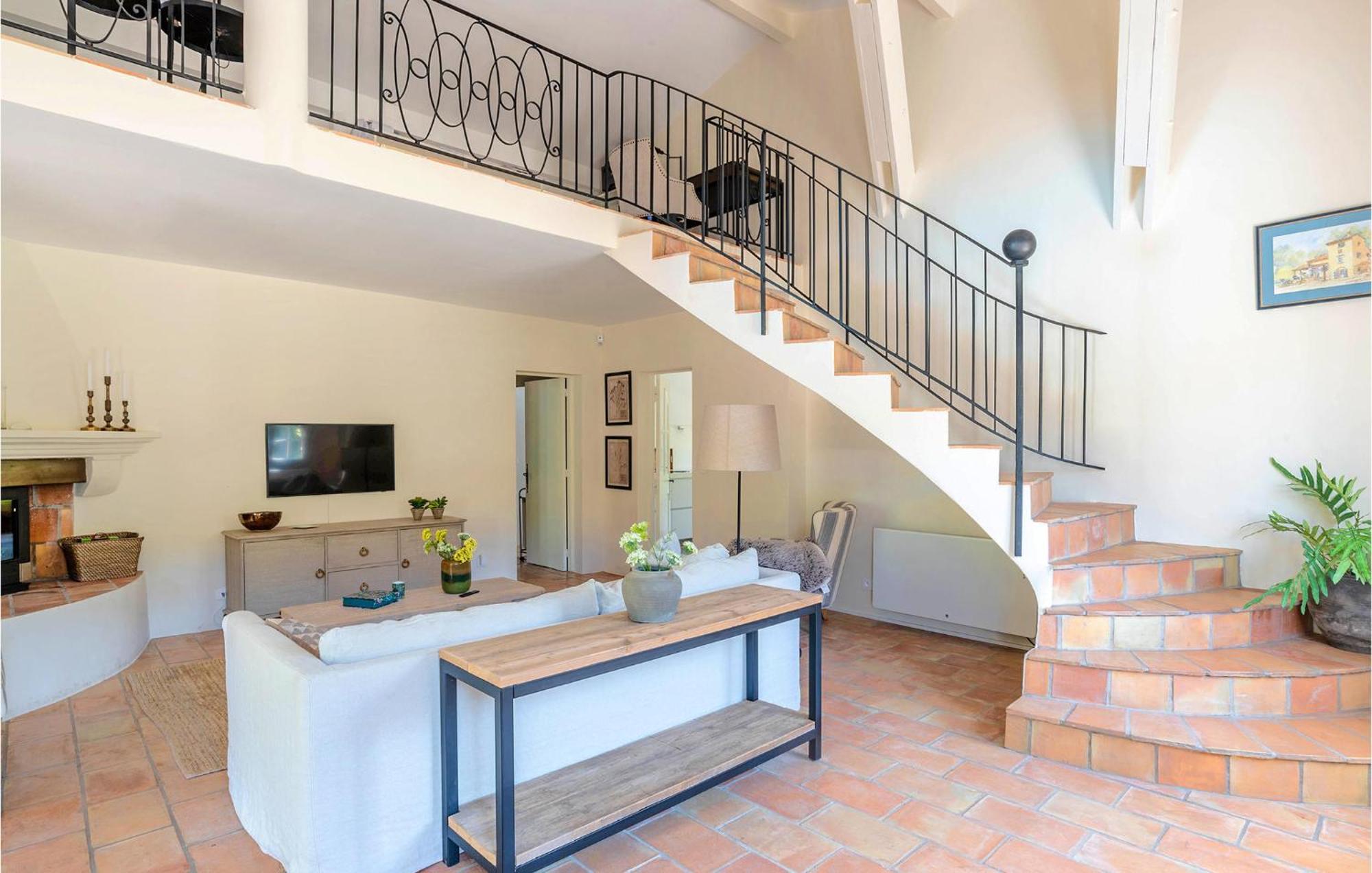 6 Bedroom Pet Friendly Home In Carces Экстерьер фото